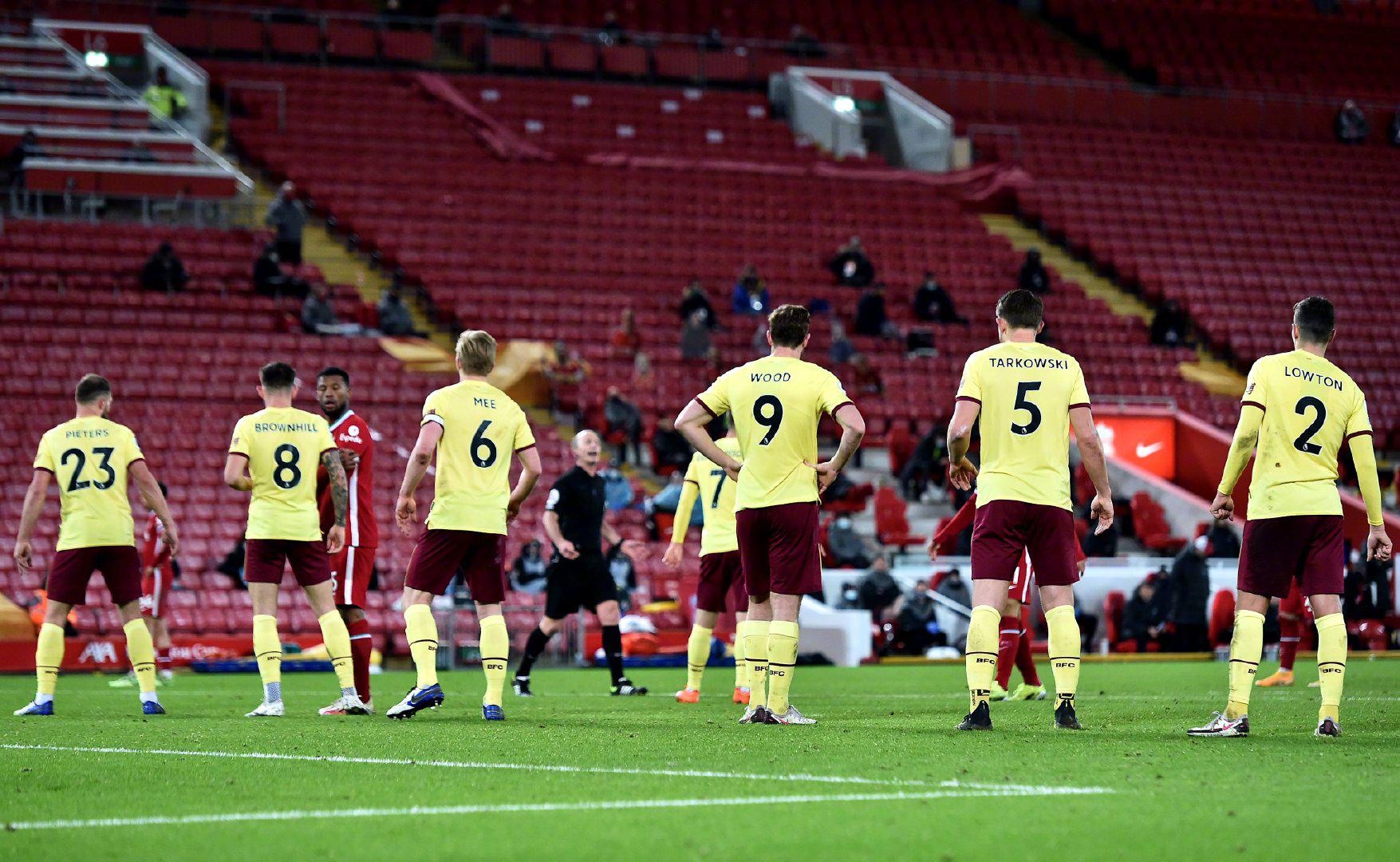 育舞台的可 育舞台的可